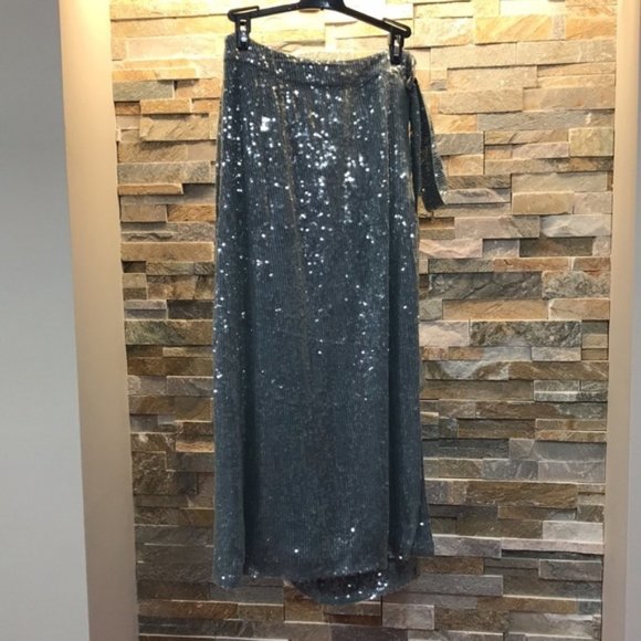 Sally LaPointe Sequin Viscose Belted WraP Skirt - Picture 4 of 10